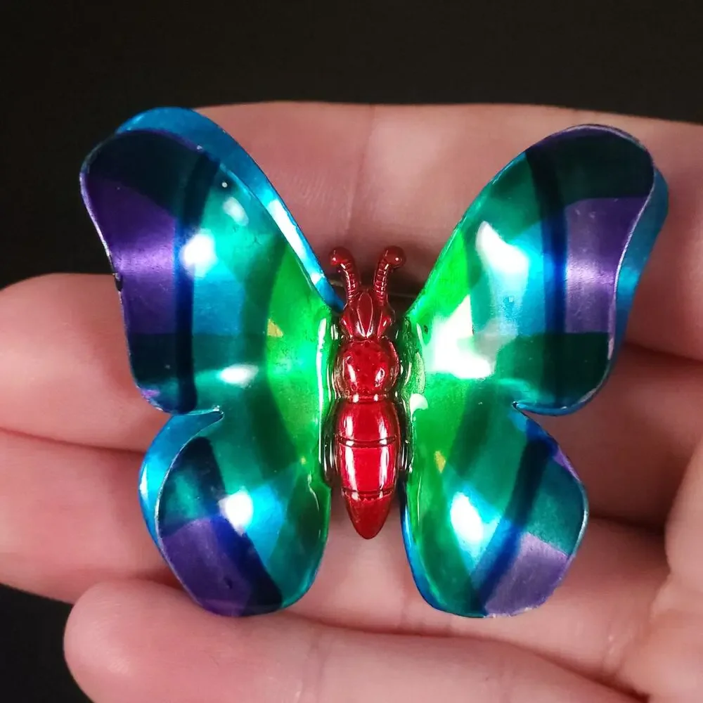 Vintage Blue Butterfly Brooch - Charming Nature-Inspired Accessory - Picture 8 of 10